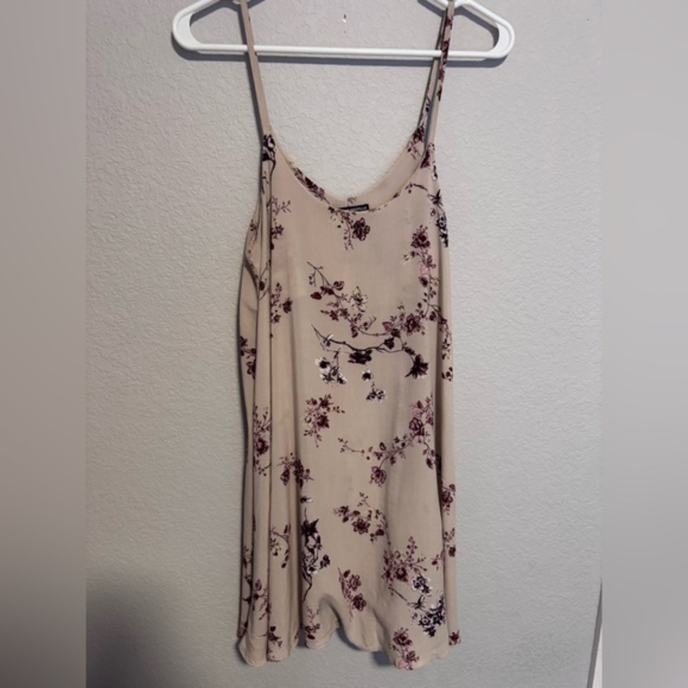 Brandy Melville Beige and Burgundy Floral Dress